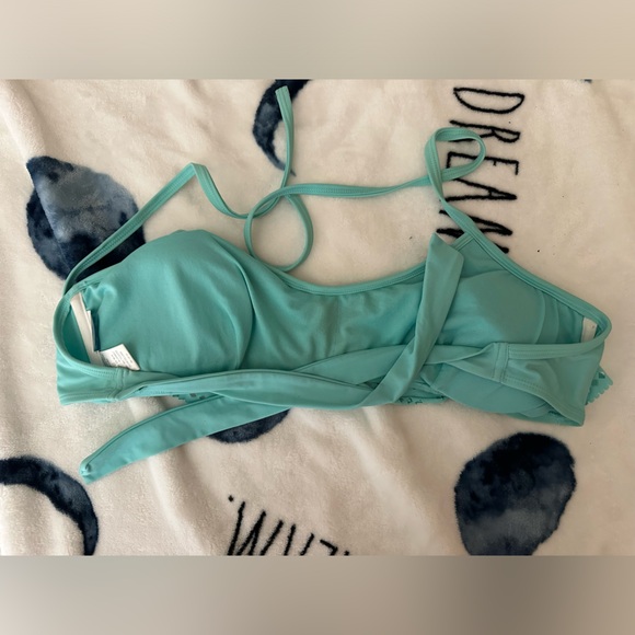 Bathing suit top - Picture 2 of 3